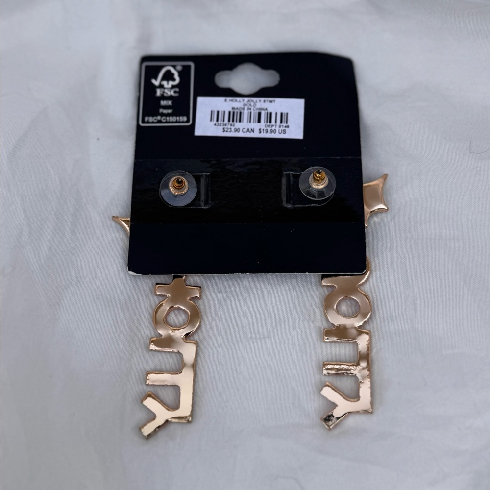 NWT Torrid Holly Jolly mismatch festive holiday Christmas earrings lightweight - Picture 3 of 5